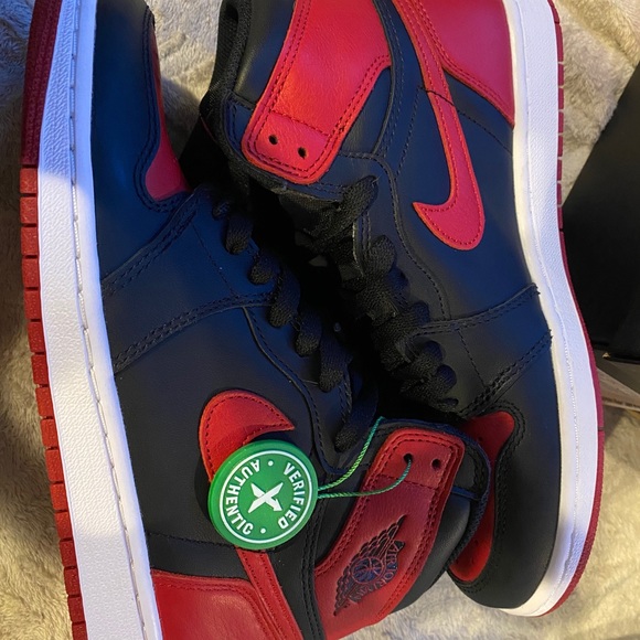 Jordan 1 bred “Banned” 2013 main image 6
